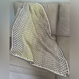 Baby blanket, neutral tones, natural fibers